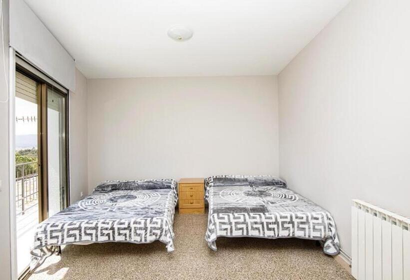 Maravillosa Casa Con Piscina Grande Y Bosque