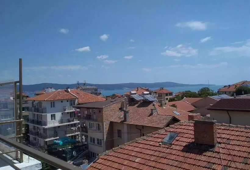 پانسیون Family Hotel Dramchev