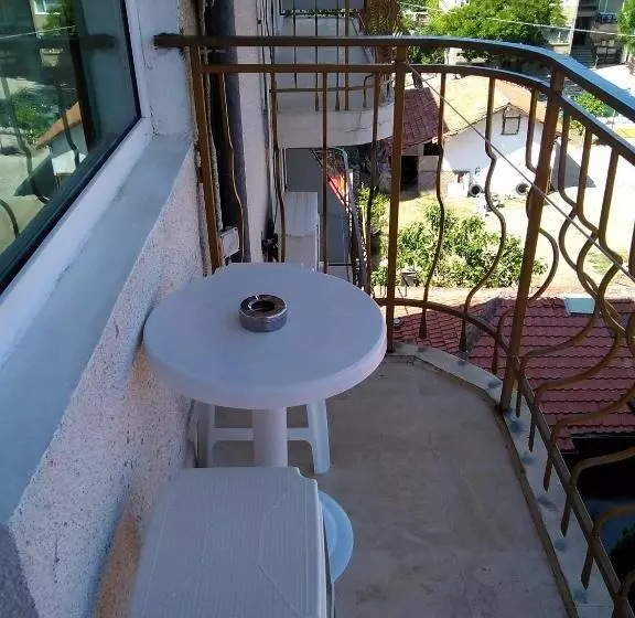 پانسیون Family Hotel Dramchev
