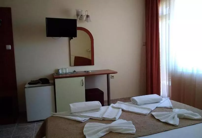 پانسیون Family Hotel Dramchev