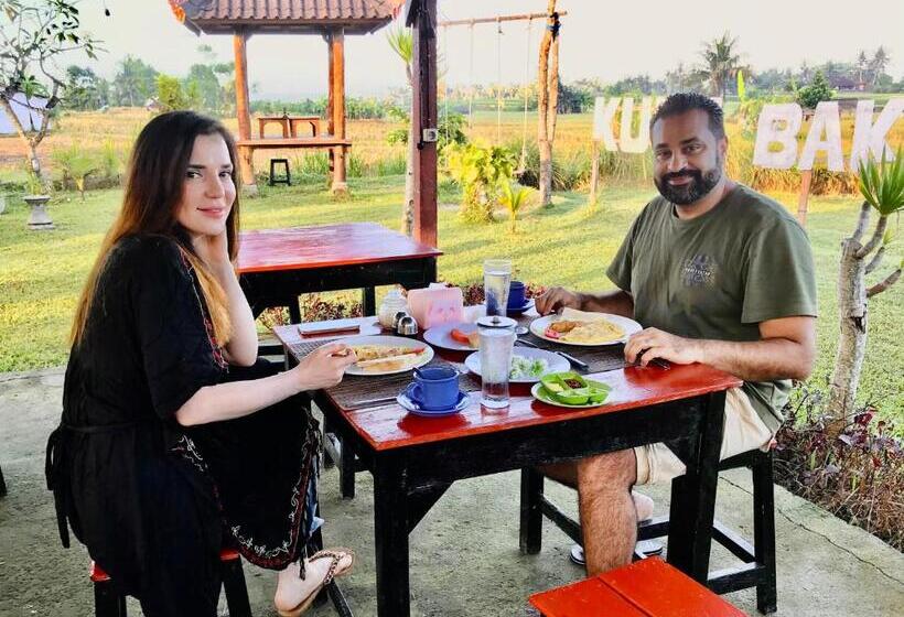 펜션 Kubu Bakas Guest House