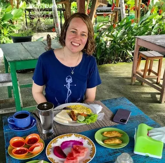 ペンション Kubu Bakas Guest House