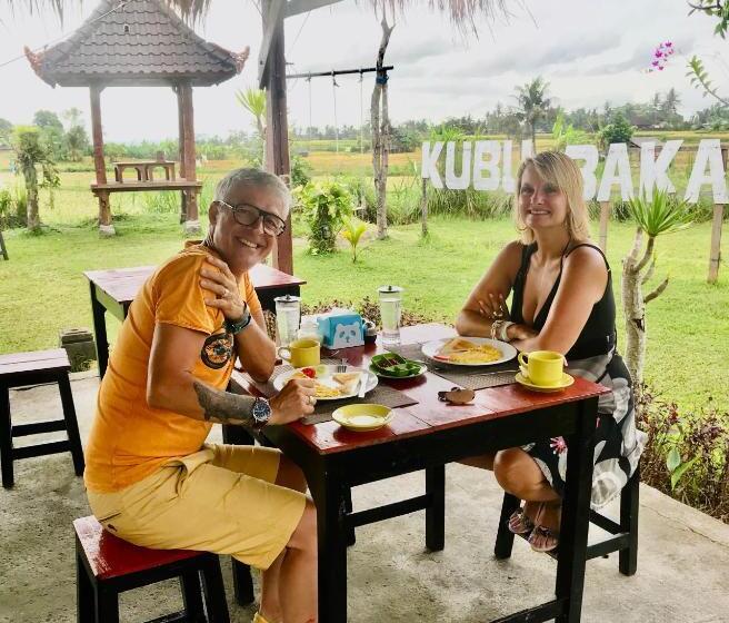 펜션 Kubu Bakas Guest House