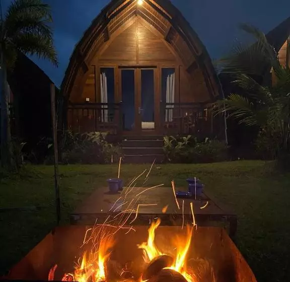 ペンション Kubu Bakas Guest House