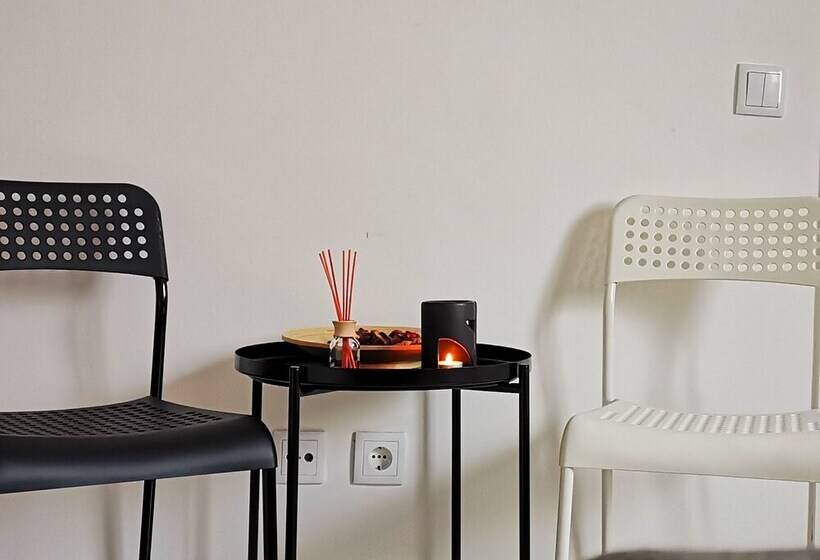 膳宿费 Private Couple Room On Caparica Poshtel