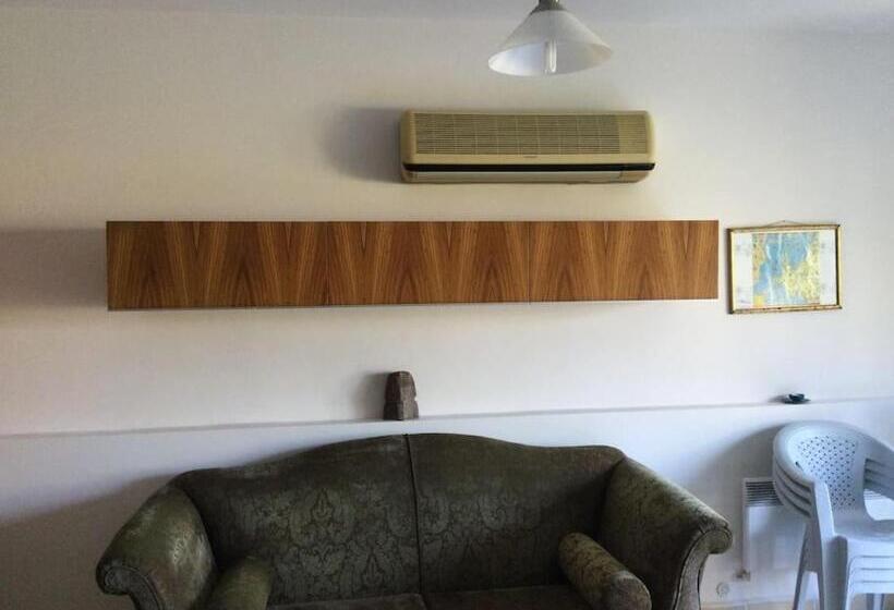 פנסיון Studio Pilot