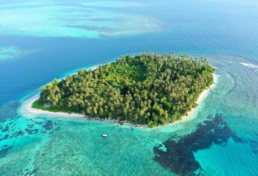 אתר נופש Tailana Island Pulau Banyak