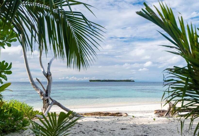 אתר נופש Tailana Island Pulau Banyak