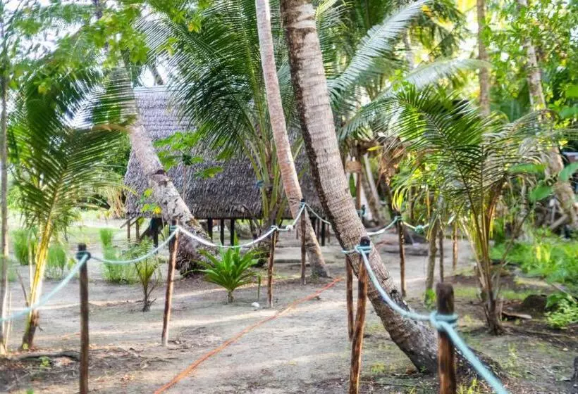 Lomakeskus Tailana Island Pulau Banyak