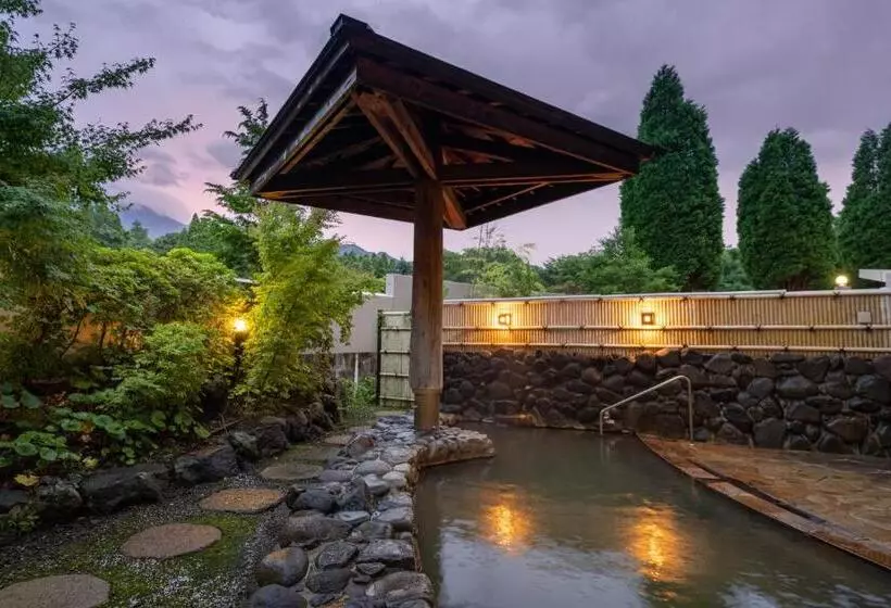 旅館 Kamenoi Hotel Aso