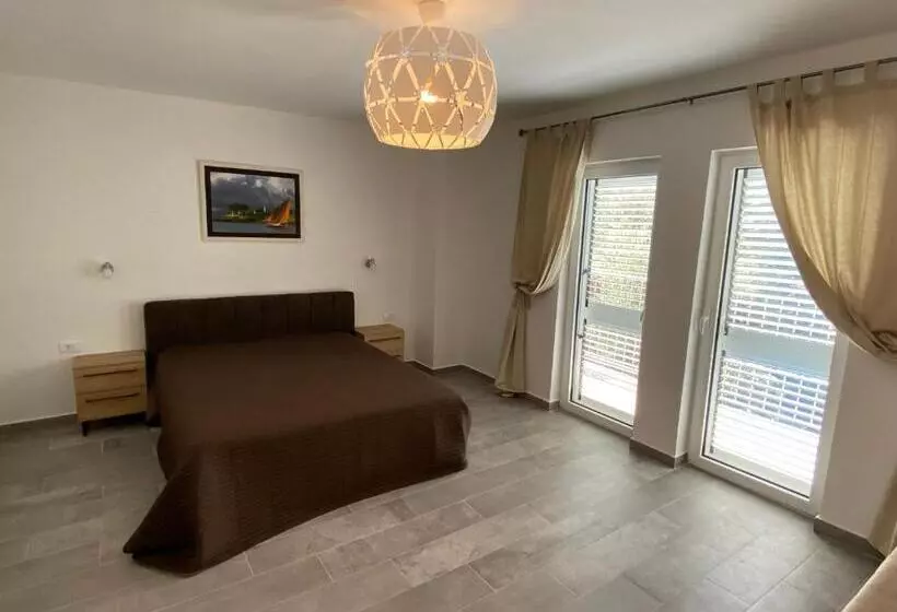 Villa Lime