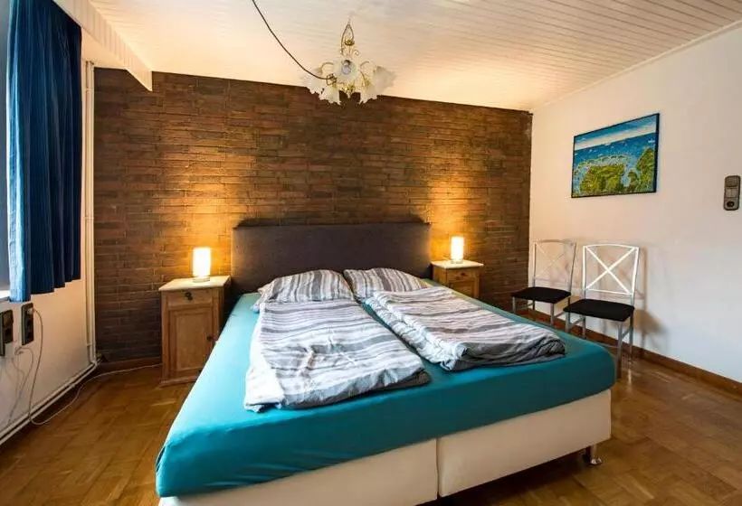 Zum Alten Dorfbrunnen