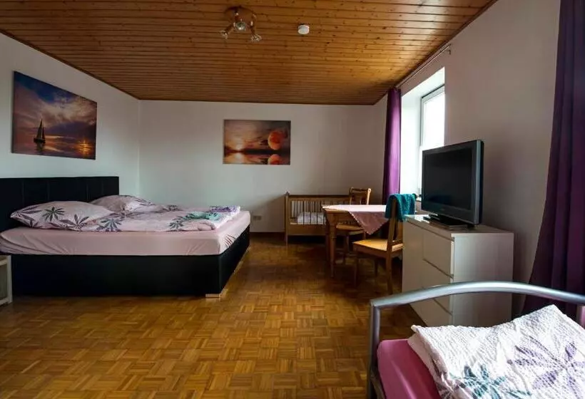 Zum Alten Dorfbrunnen