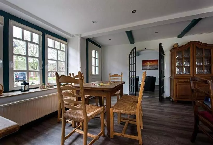 Zum Alten Dorfbrunnen