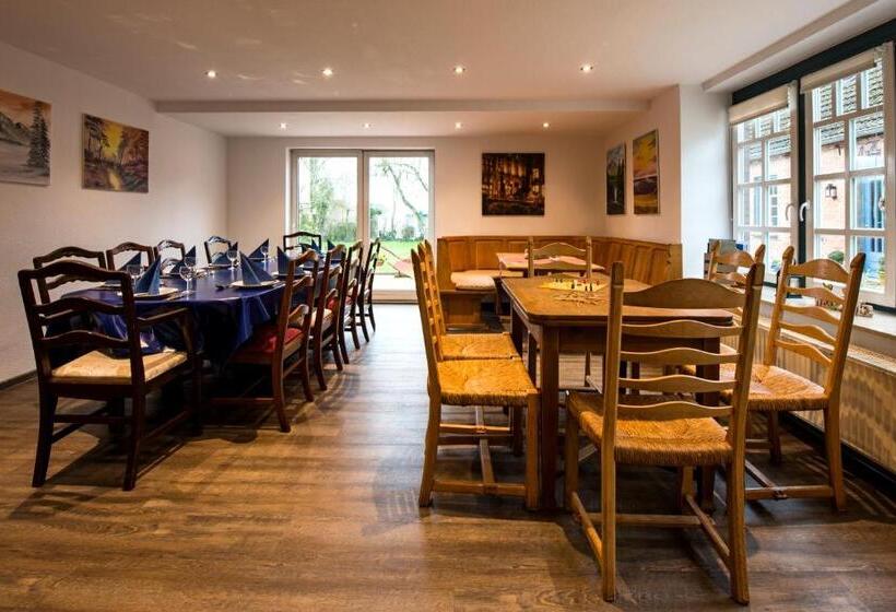 Zum Alten Dorfbrunnen