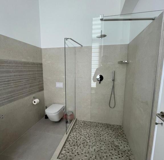 پانسیون Resedinta Cina