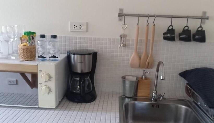 Resort The Birder S Lodge Khao Yai