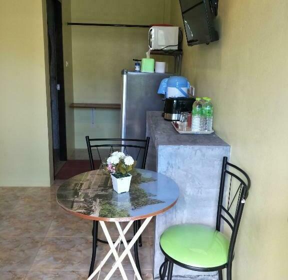 Hospedaria Airee Mini House