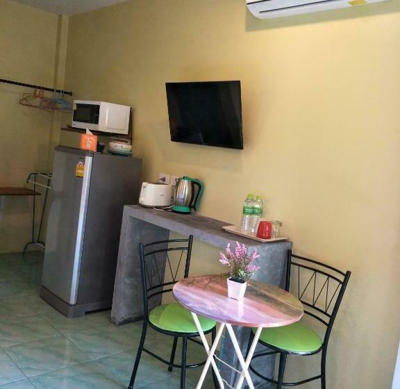 Hospedaria Airee Mini House