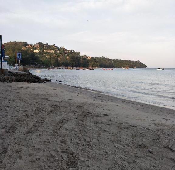 Hospedaria Airee Mini House