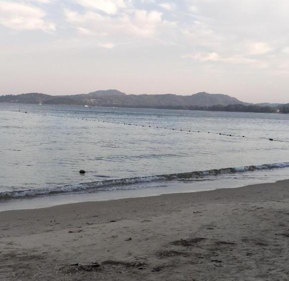 Hospedaria Airee Mini House