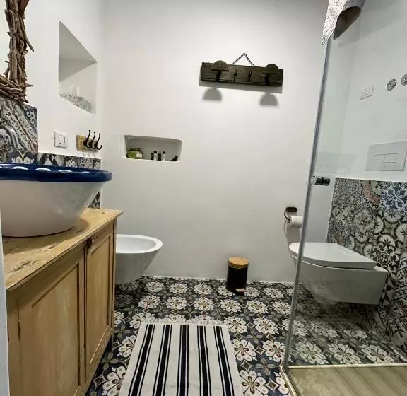 Aamiaismajoitus (B&B) Antica Dimora Santa Marina Salina