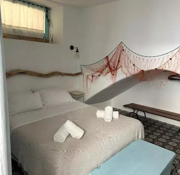 Aamiaismajoitus (B&B) Antica Dimora Santa Marina Salina