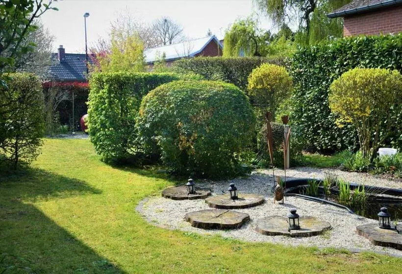 ベッドアンドブレックファースト Les Chambourlettes