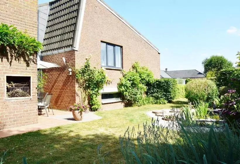 ベッドアンドブレックファースト Les Chambourlettes