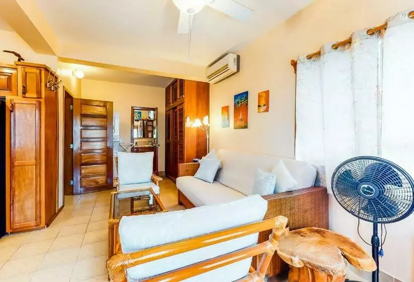 ホテル Coral Reef Condo