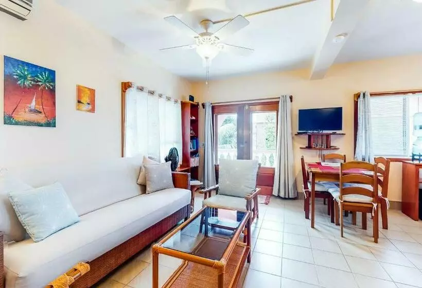 ホテル Coral Reef Condo