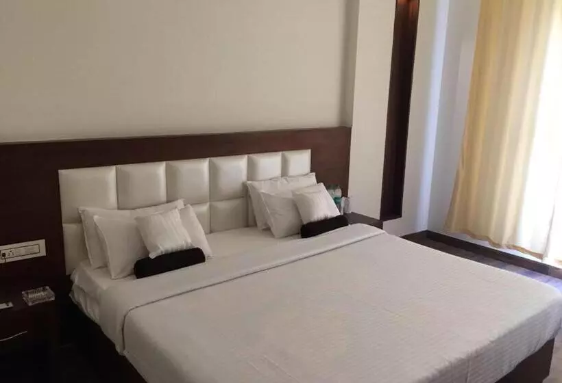 ホテル Lotus Grand Akm