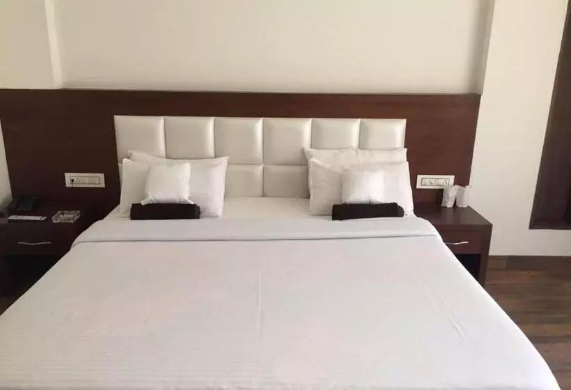 ホテル Lotus Grand Akm