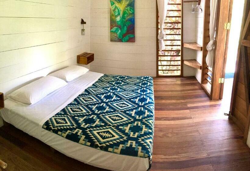 Hotel Rema K A Y A K Lodge