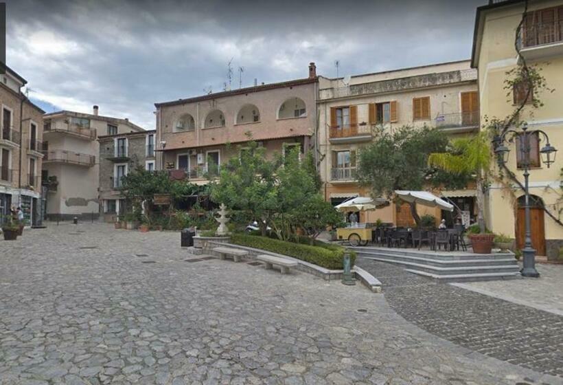 پانسیون Rooms Plaza