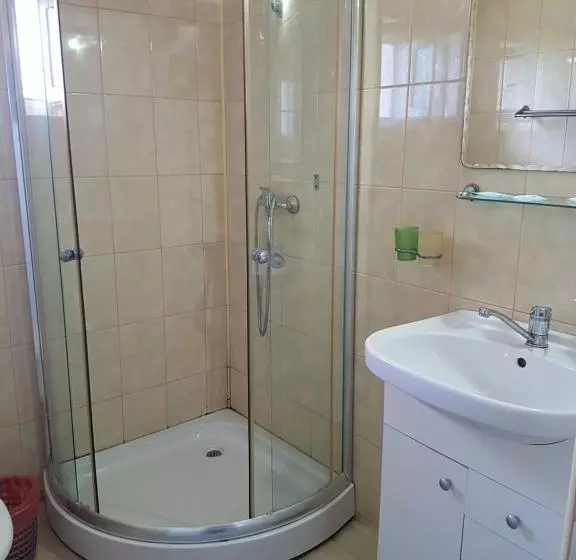 Majatalo Vila Razvan Costinesti