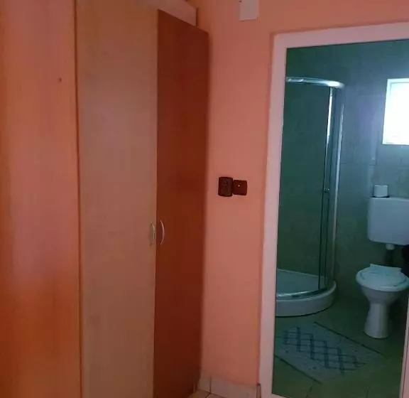 Majatalo Vila Razvan Costinesti