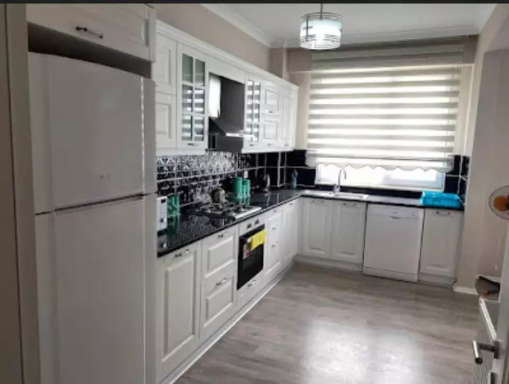 Rahal Yomra Apart