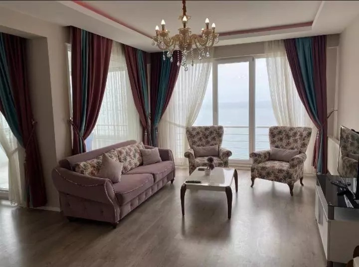 Rahal Yomra Apart