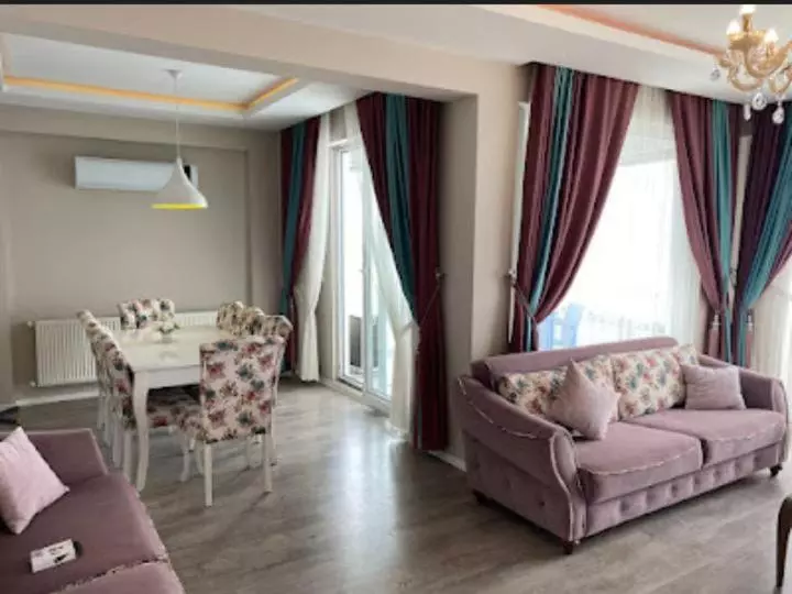 Rahal Yomra Apart