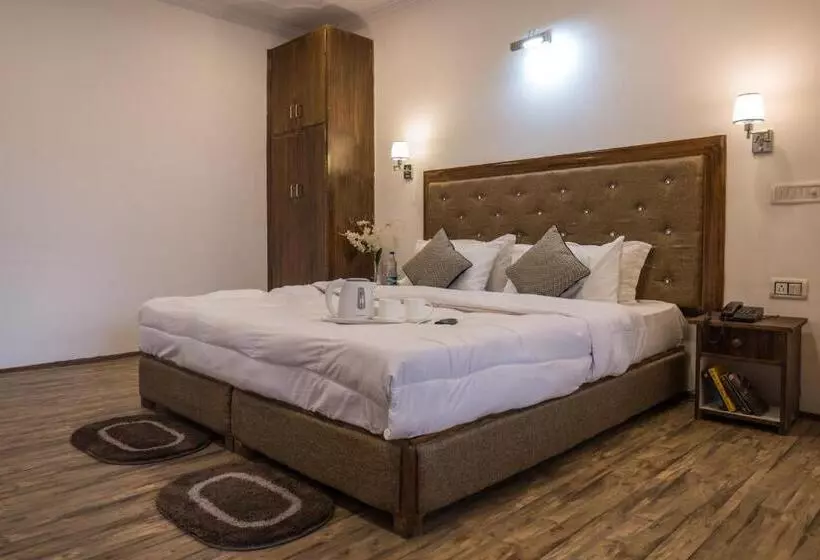 Ree Hostel