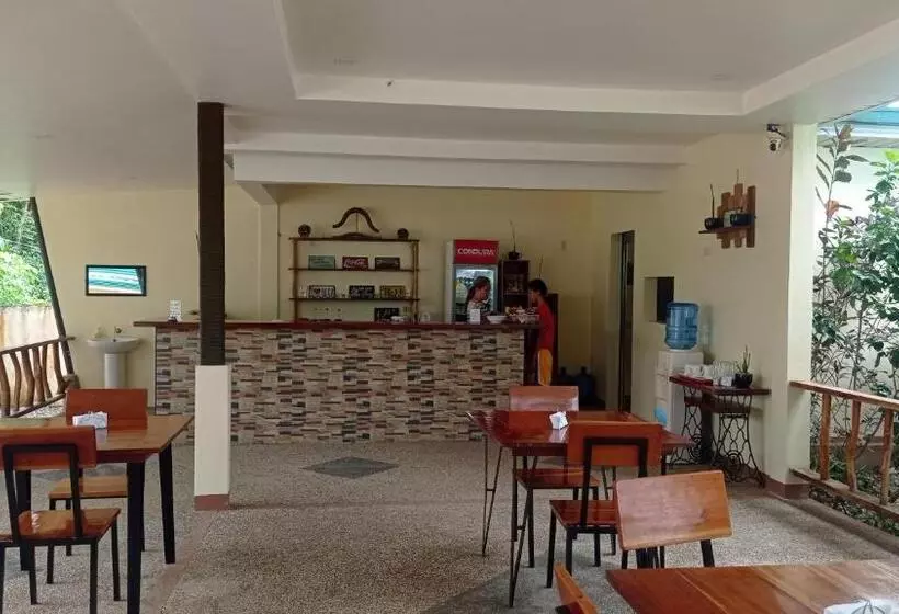 リゾートホテル Midnite Inn