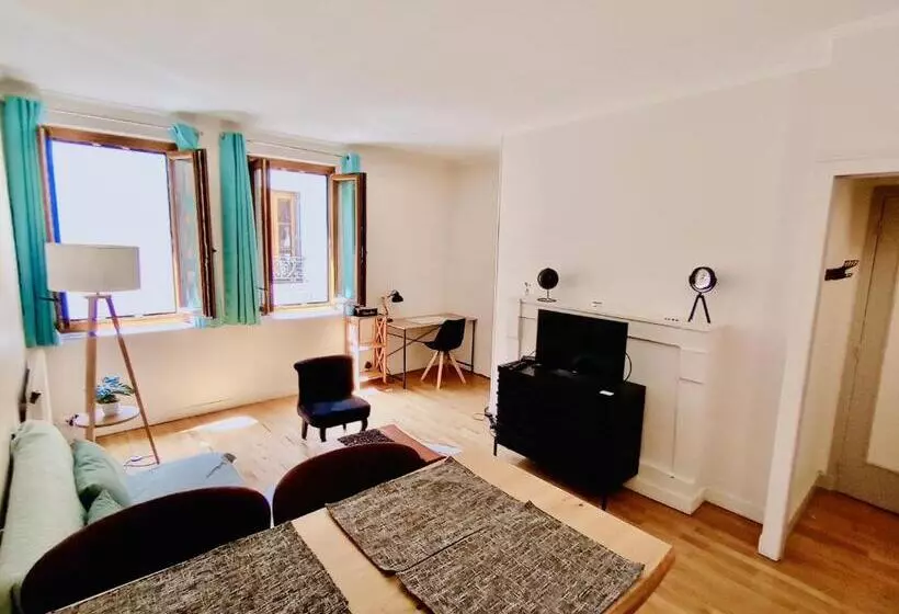 2 Pièces Totalement Rénové Au Cœur De Bourges