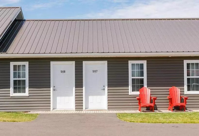 Retkeilymaja Brackley Beach Northwinds Inn And Suites