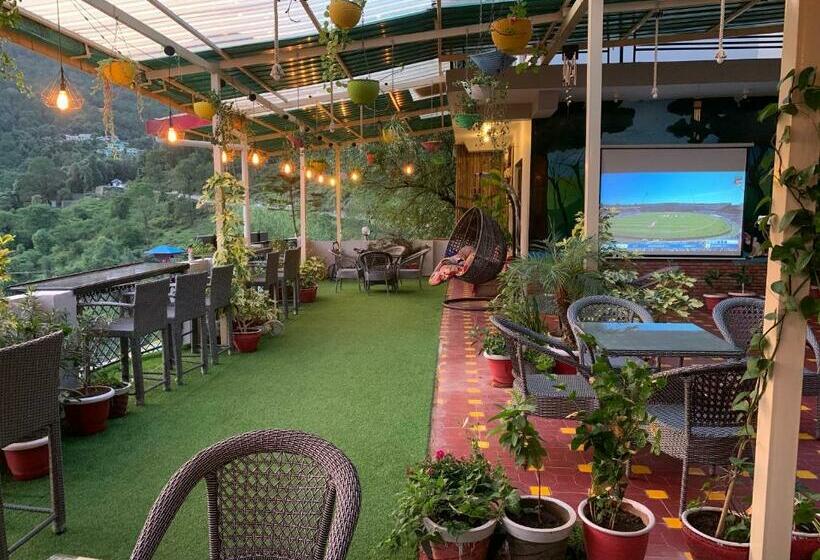 فندق صغير The Panda