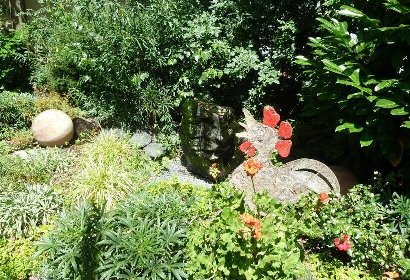 مبيت وإفطار Gaestehaus Staats