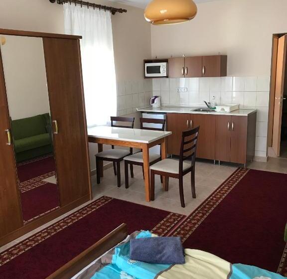 Bed and Breakfast Izabella Panzio