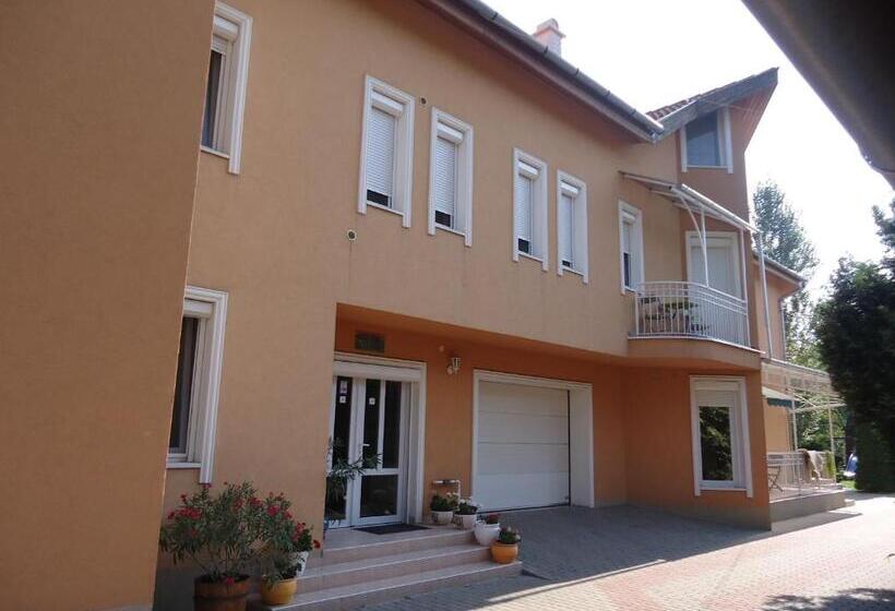 Bed and Breakfast Izabella Panzio