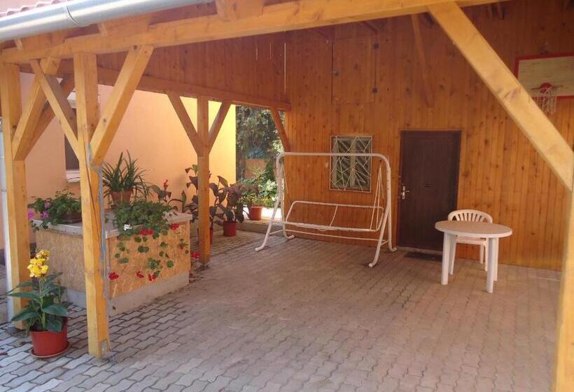 Bed and Breakfast Izabella Panzio