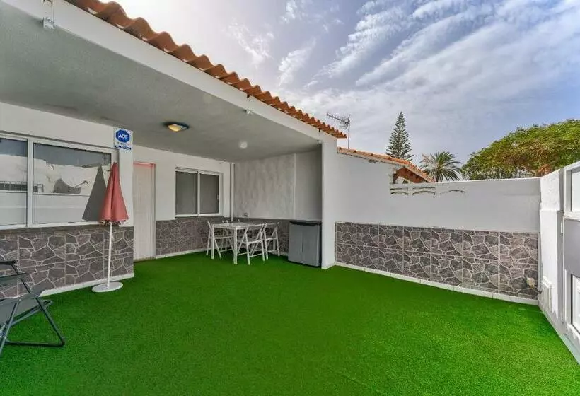 Cozy Apartment In Costa Del Silencio